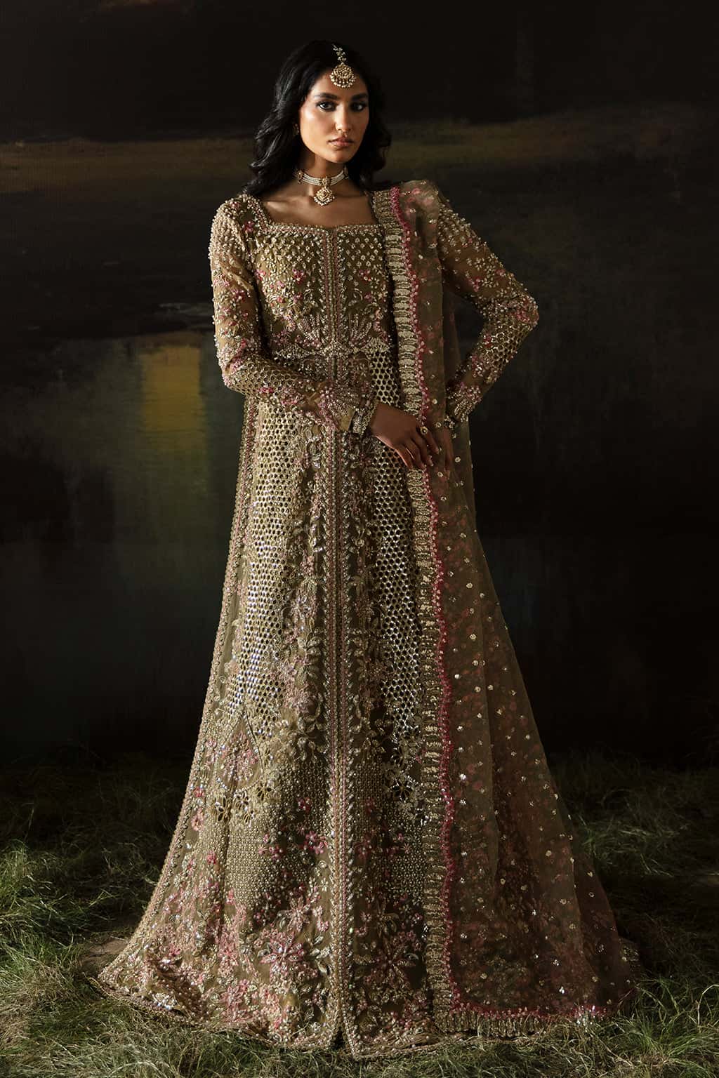 wedding dress in Pakistan