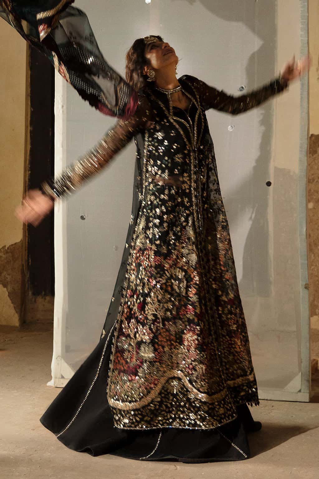 woman dress Pakistani