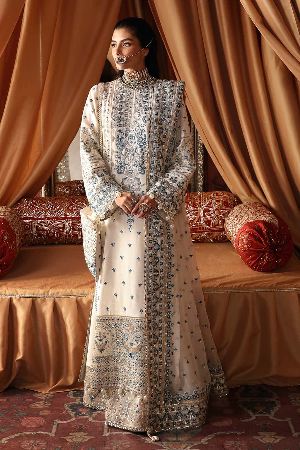 Embroidered silk suit women