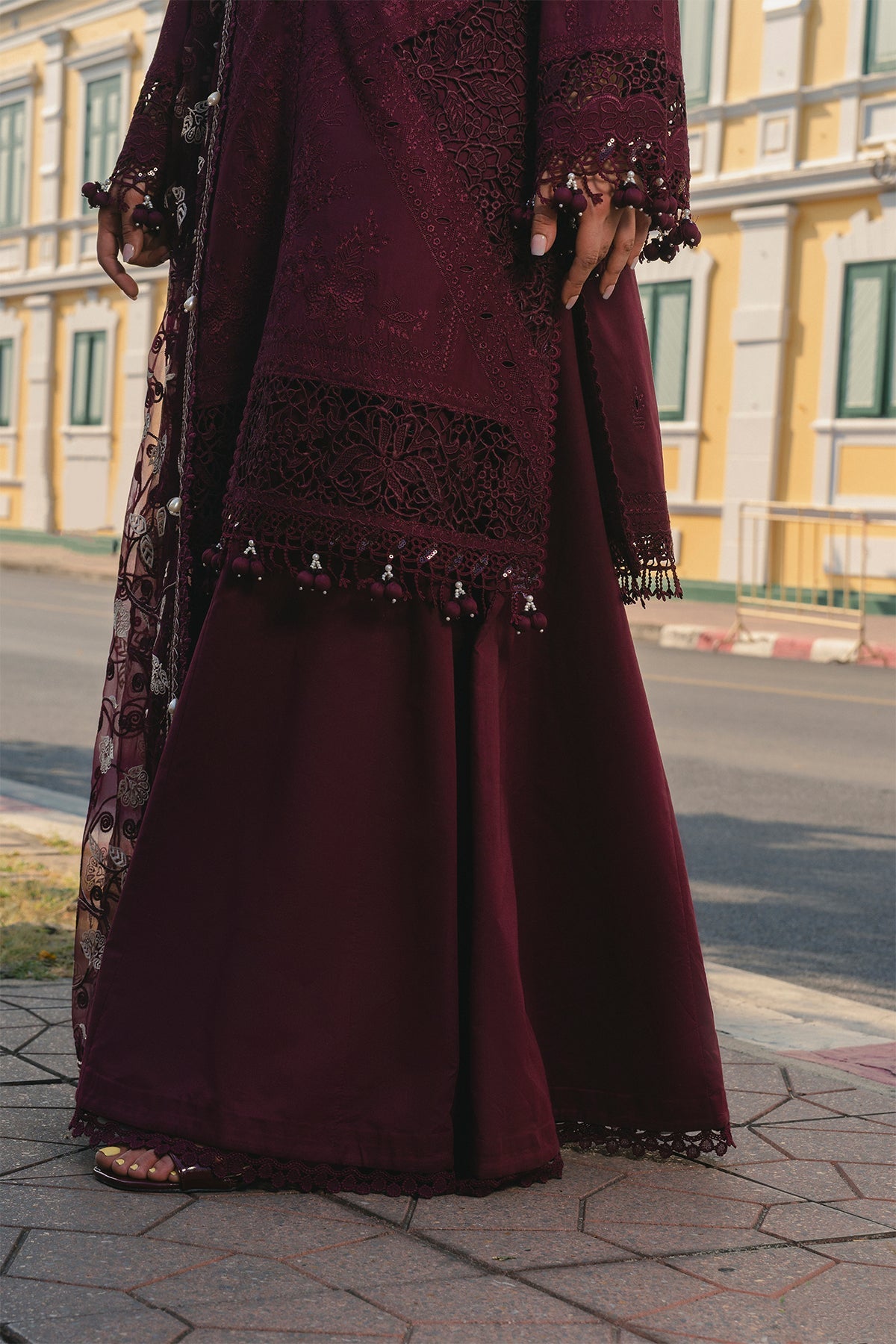 lawn suits online