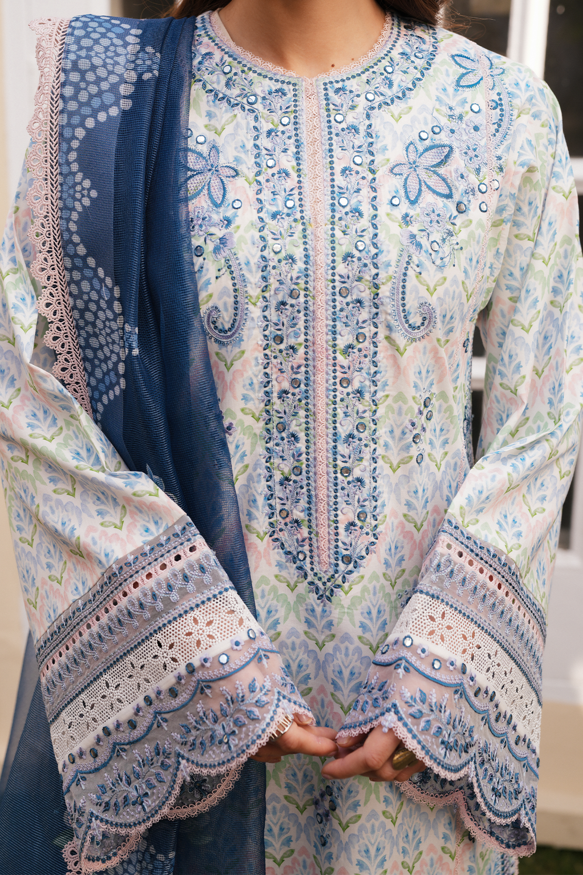 Pakistani dresses lawn collection