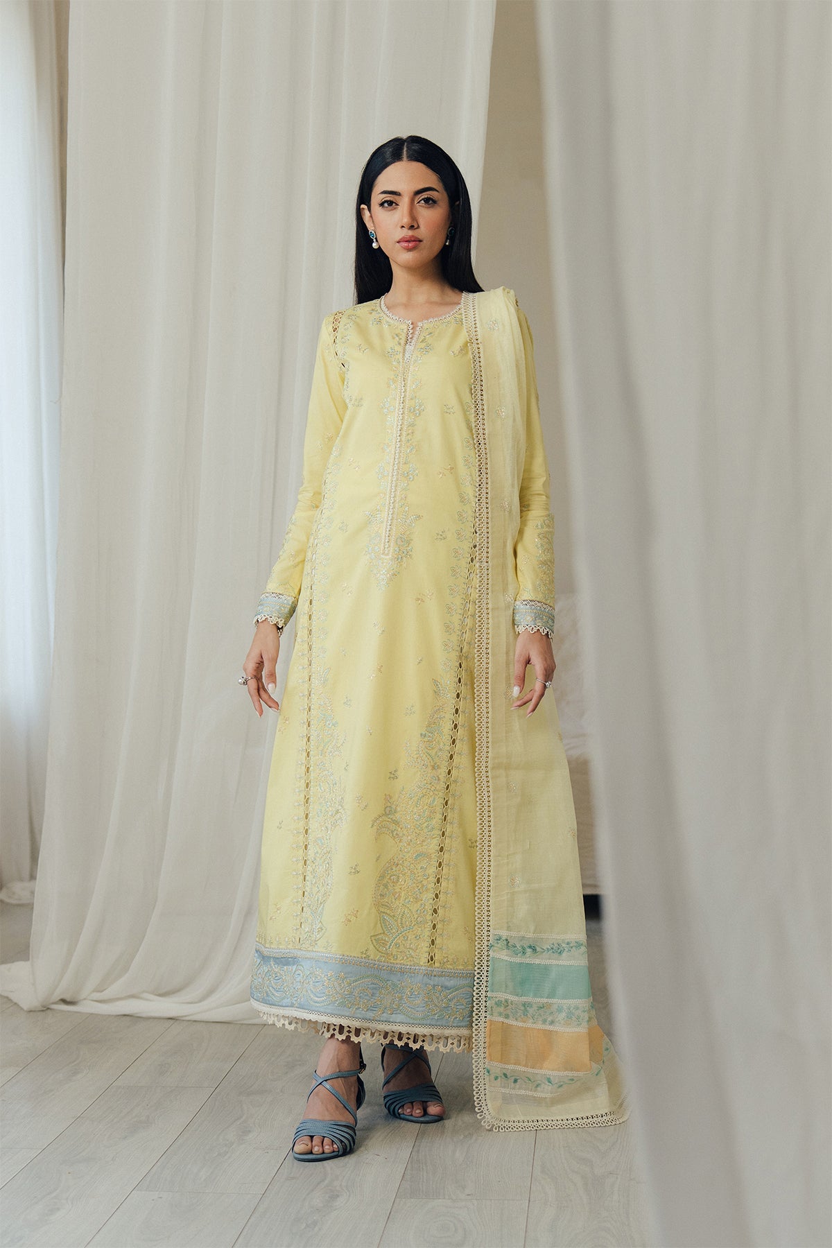 lawn pakistani suits online