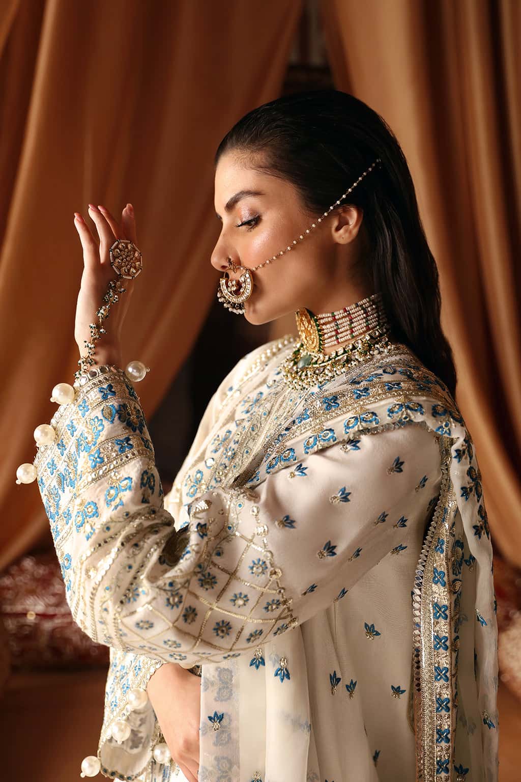 Elegant party wear outfit