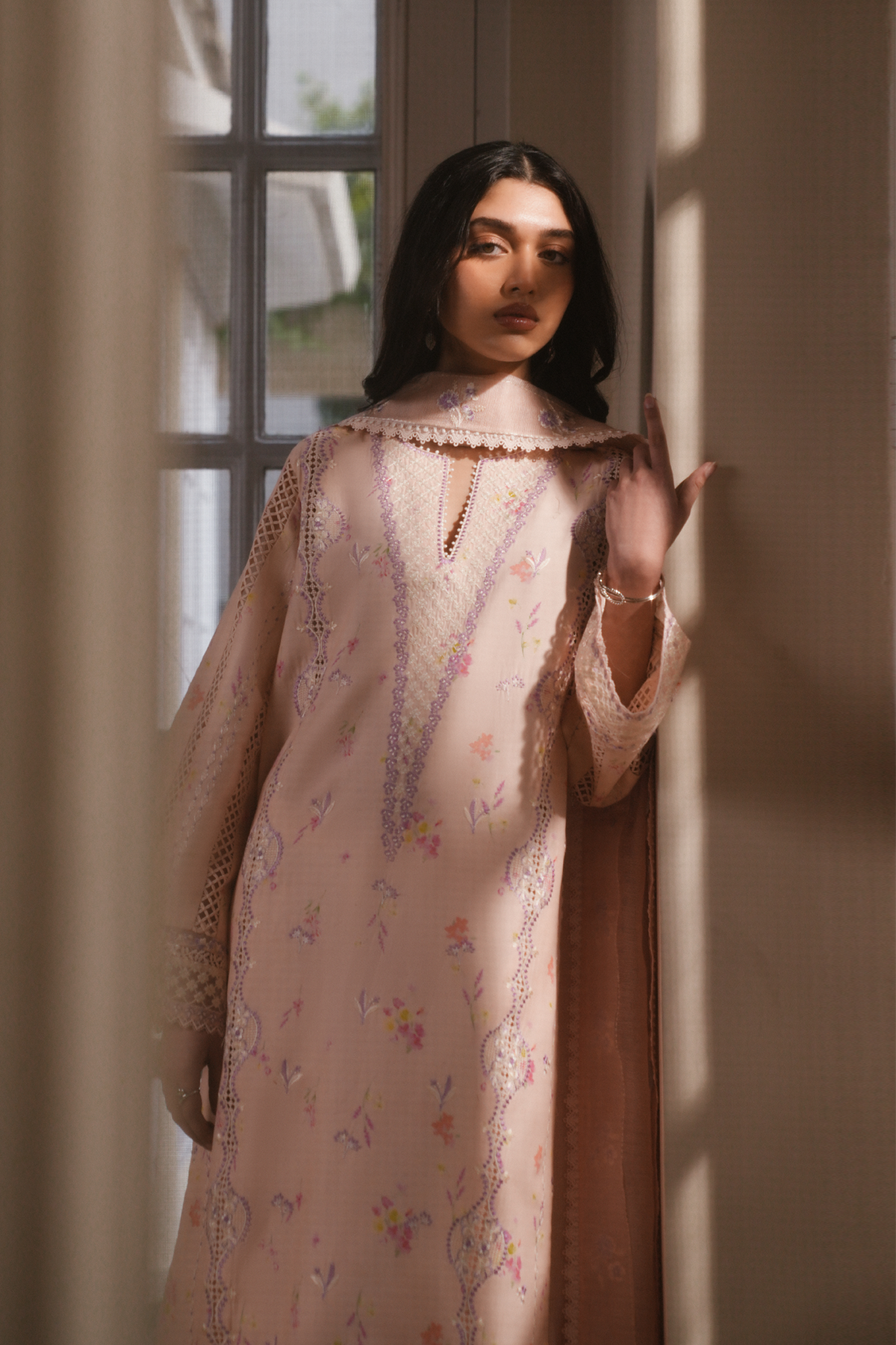 cheap Pakistani lawn suits
