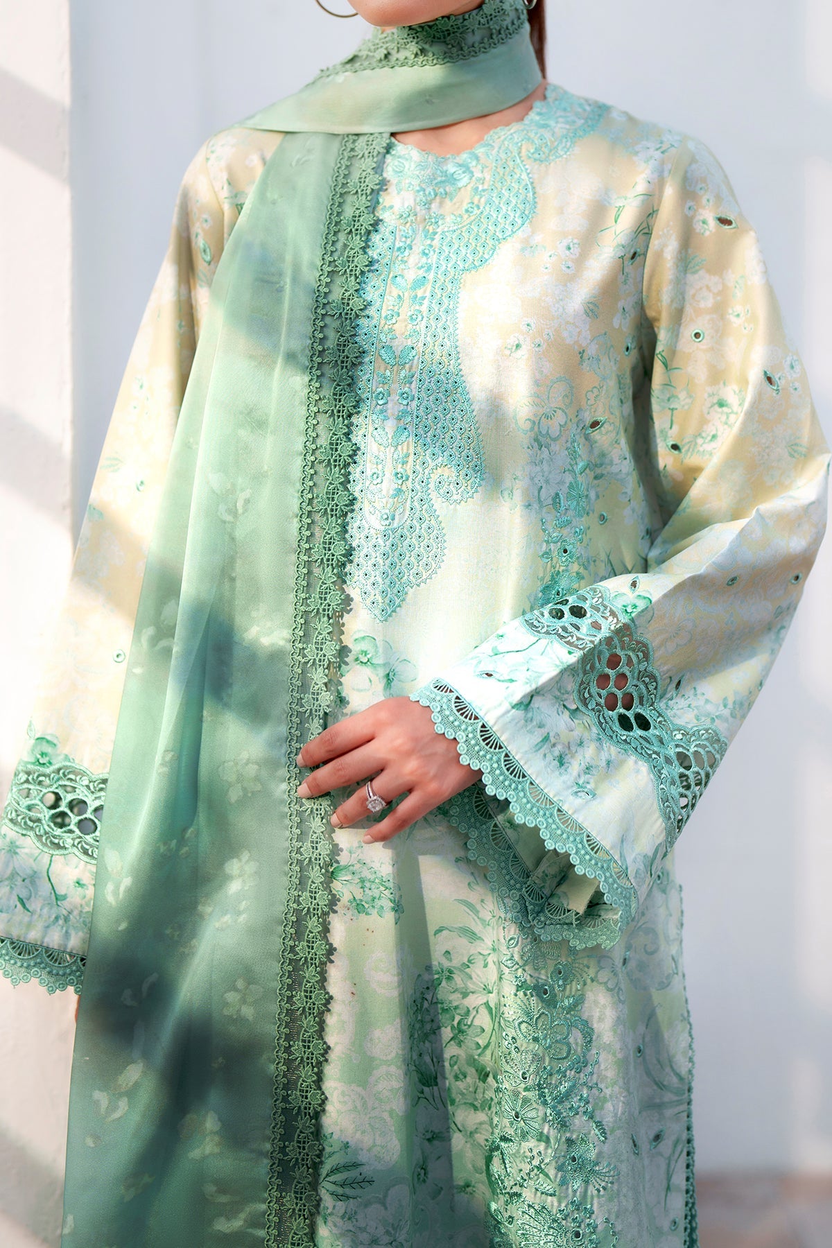 Pakistani outfits