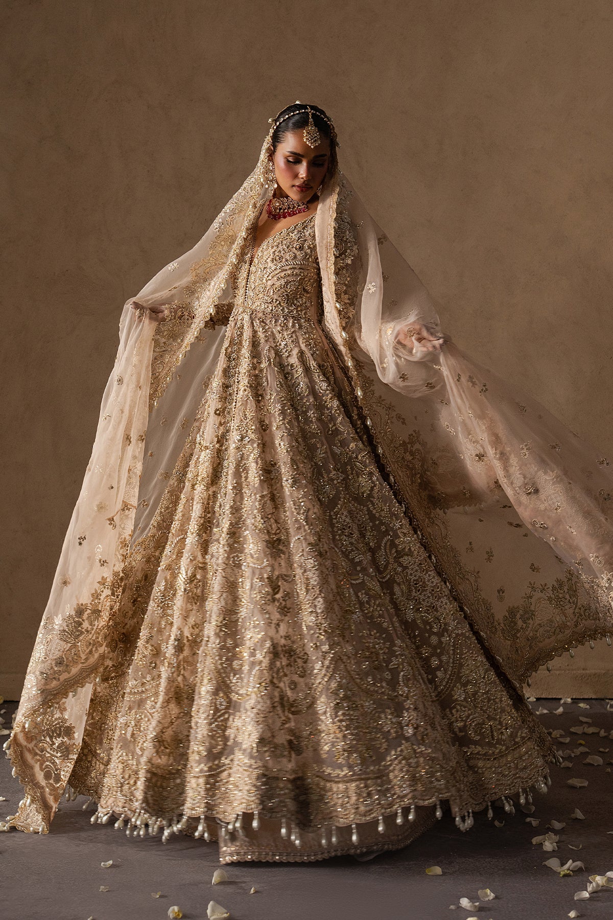 wedding dress in Pakistan