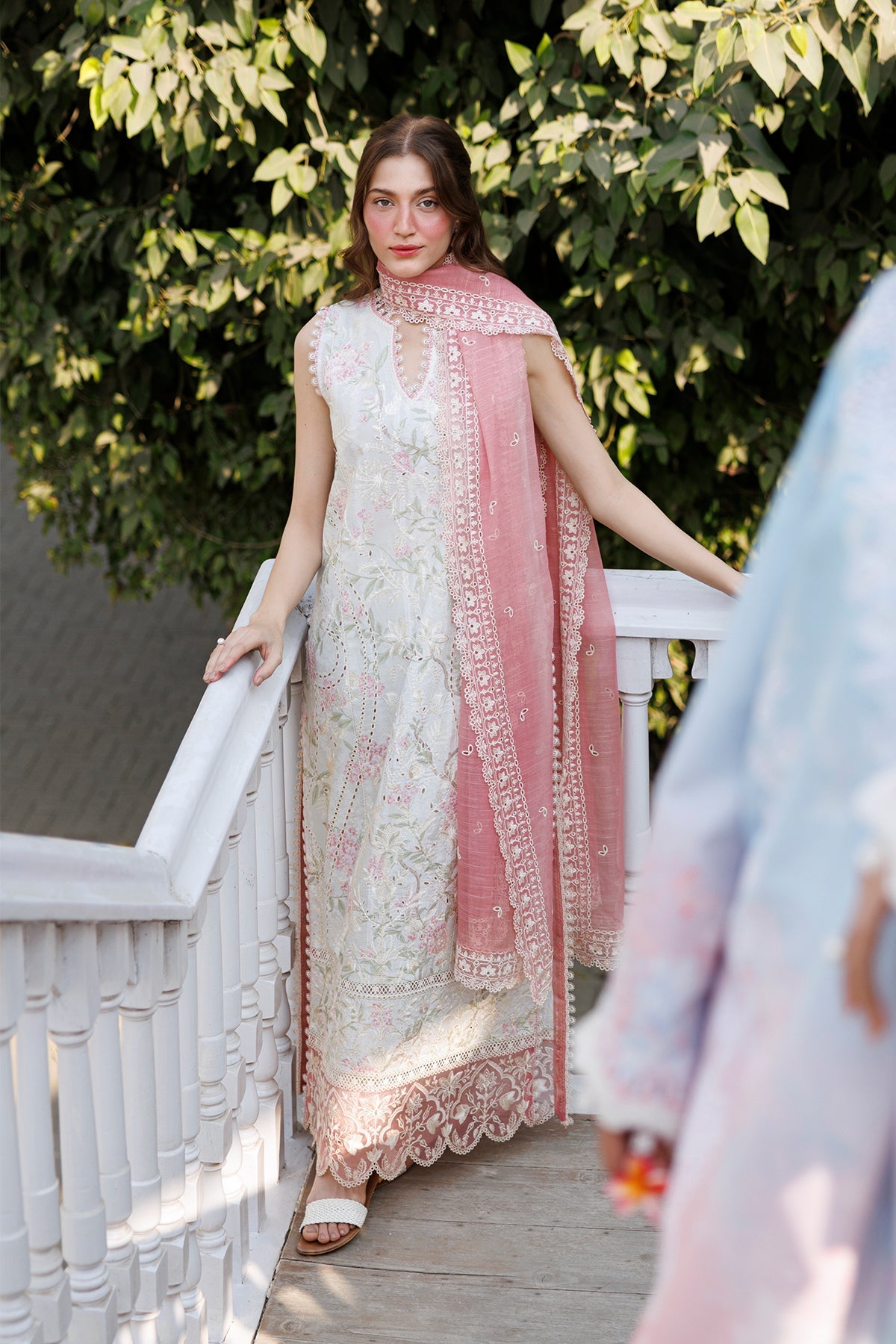 buy Pakistani lawn suits online