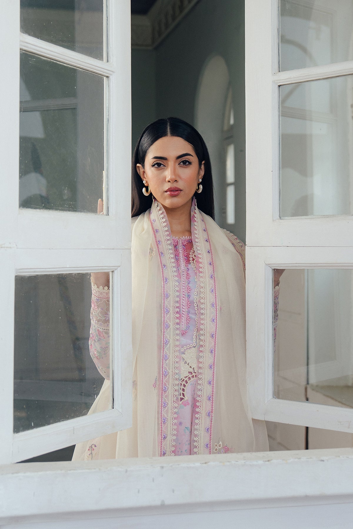 best Pakistani lawn suits